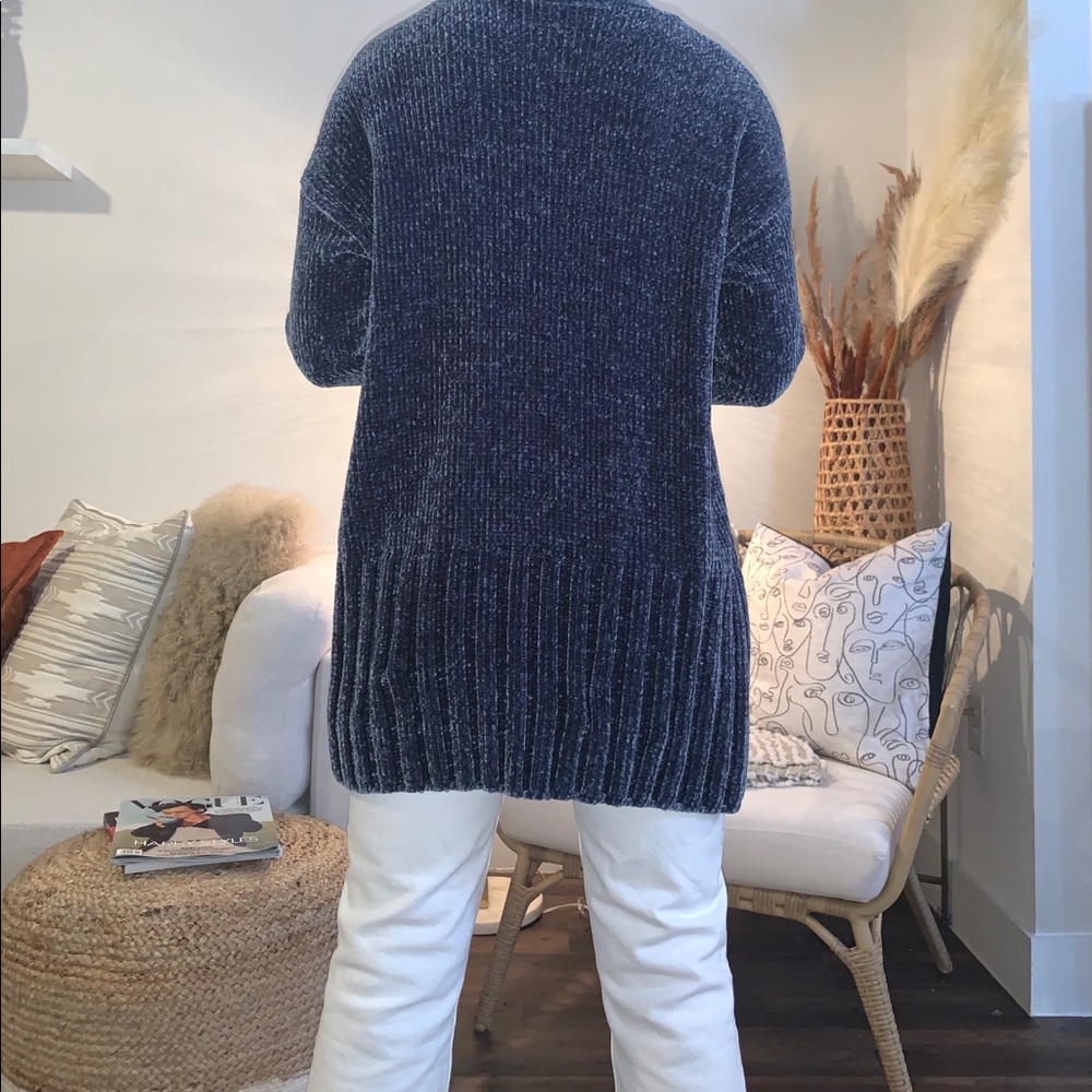 Cardigan - Picture 2 of 2